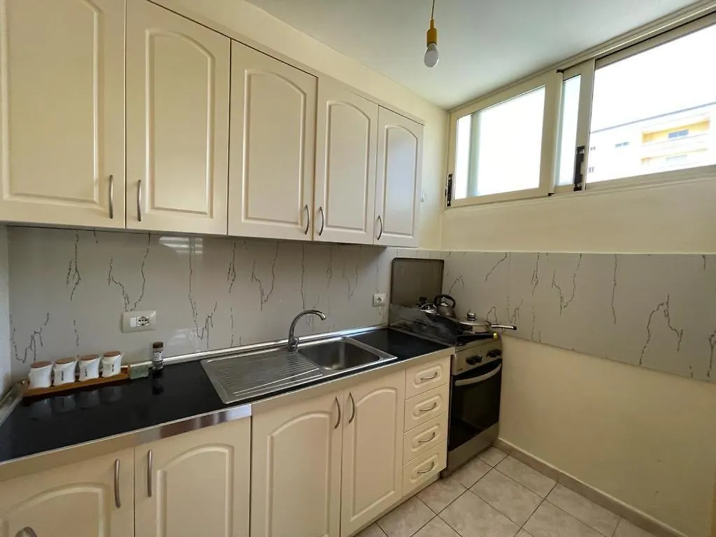 Lisus Apartment Vlorë